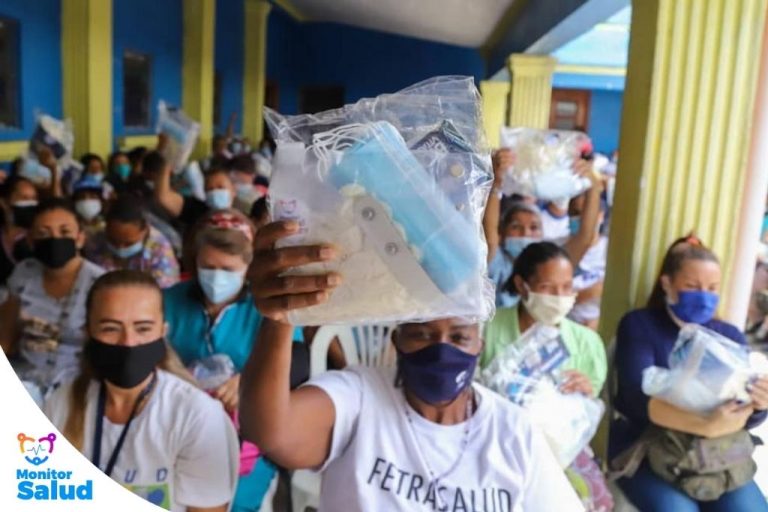 Entrega de kits de bioseguridad