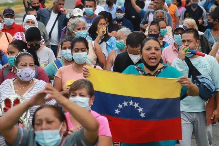 Mujeres del sector salud vulnerables